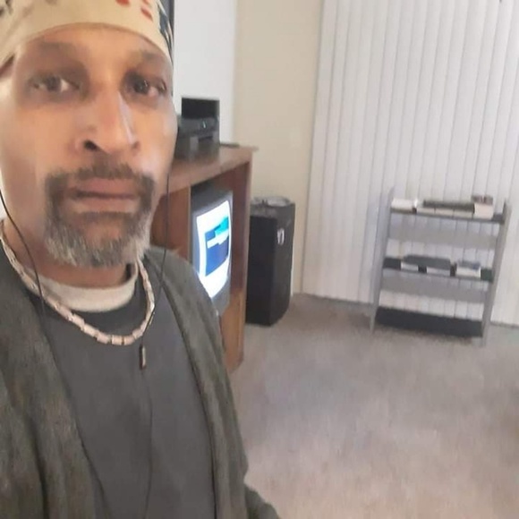 Meet your Posher, Jason - Picture 1 of 1